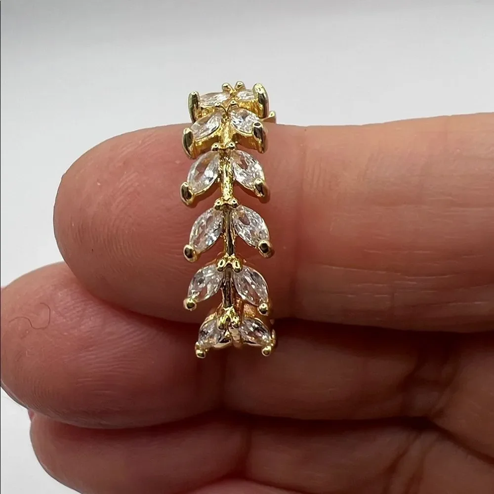 Gold Leaf Crystal Band Ring - Adjustable